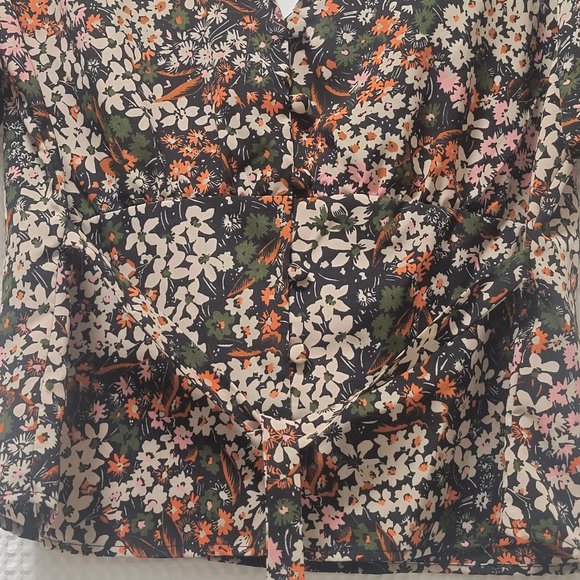 TOPSHOP floral, short sleeve blouse - Picture 6 of 6